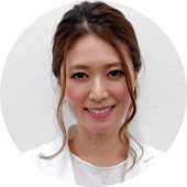 岡田彩さん